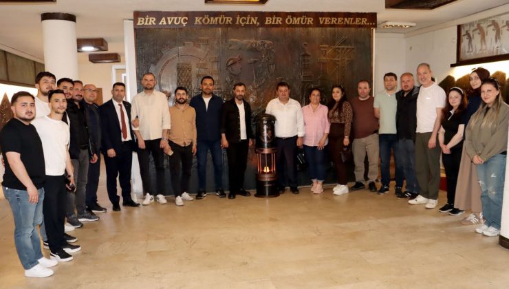 MTA işçileri sendikalarında genel merkez yönetimiyle bir araya geldi