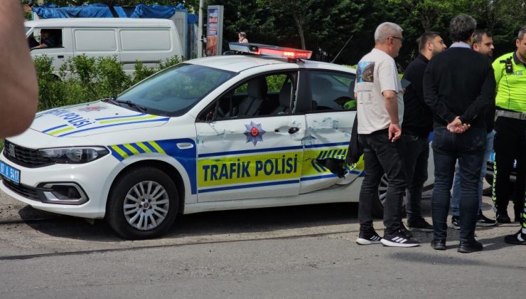 Zonguldak’ta korkutan kaza, geri manevra yapan tren polis otosuna çarptı