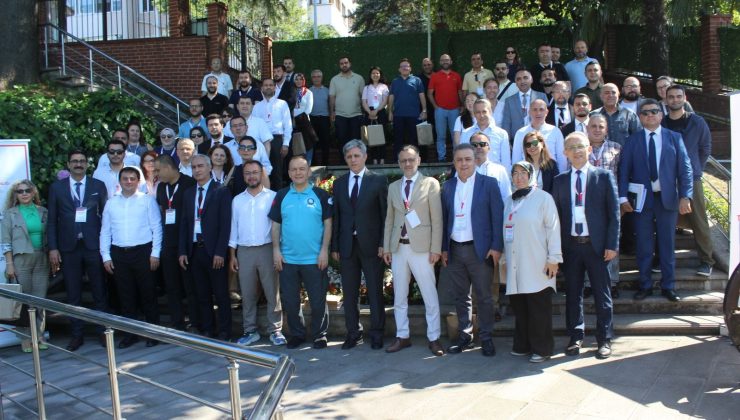Zonguldak’ta 5 ilin sağlık müdürü acil hasta sevkleri için bir araya geldi