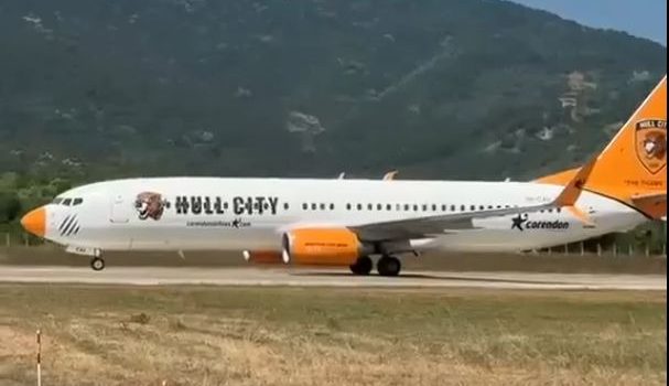 Zonguldak Havalimanı’nda Hull City logosu görenleri yanılttı