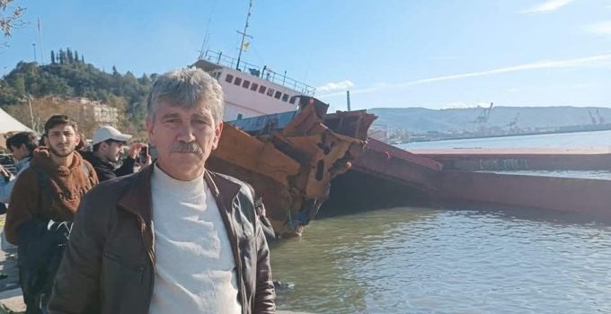 Kızılcapınar Köyü Muhtarı görevden alındı, yerine vekil atandı