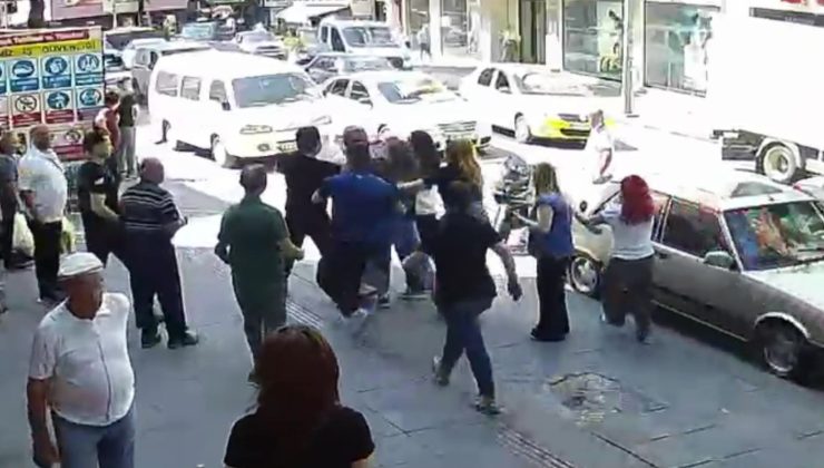 Zonguldak’ta trafik kazası kavgaya dönüştü, kadın sürücü dikiz aynasıyla darp edildi