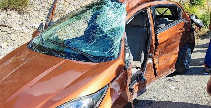 Zonguldak’ta tırla çarpışan otomobildeki yaşlı çift yaşamını yitirdi