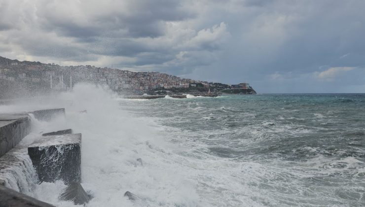 AFAD’dan Batı Karadeniz için SMS’li uyarı: Heyelan ve şiddetli fırtına detayı eklendi