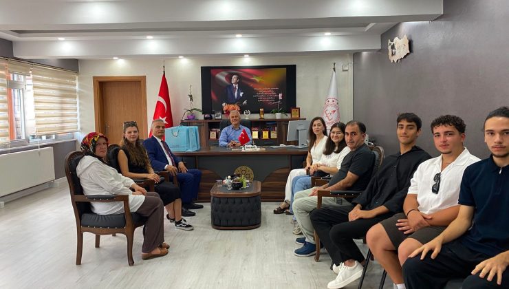 İbrahim Süheyla İzmirli Fen Lisesi’nden YKS’de büyük başarı