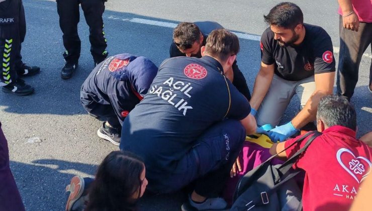 Yaya geçidinde otomobil çarptı 2 kişi hastaneye kaldırıldı