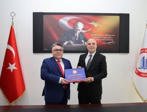 BEUN Rektörlüğünde Devir Teslim: Prof. Dr. Ahmet Ulusoy Görevi Prof. Dr. İsmail Hakkı Özölçer’den Devraldı