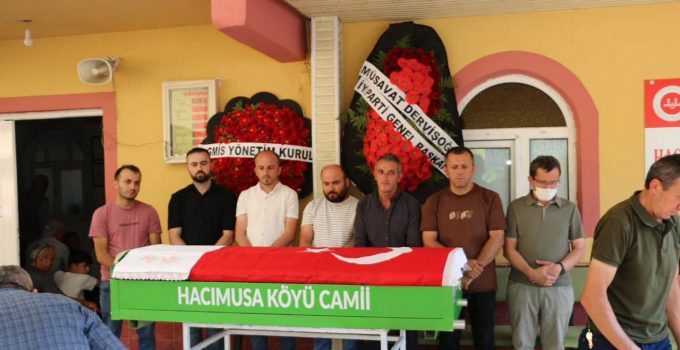 Zonguldaklı madenci Erdi Kahveci memleketinde toprağa verildi