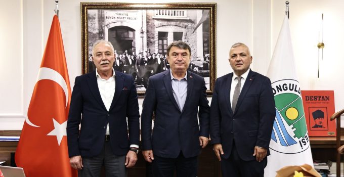 Zonguldak Belediyesi ile sendikalar toplu iş sözleşmesini imzaladı
