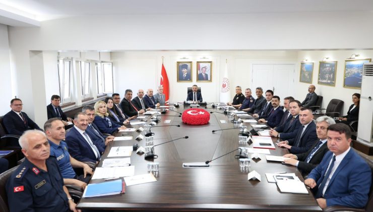 Zonguldak’ta üniversite ve okul çevresi güvenlik tedbirleri masaya yatırıldı