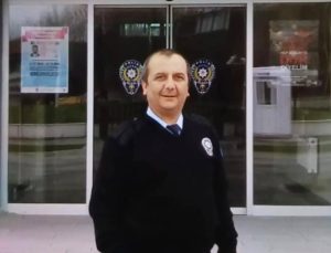 Trafik polisi Erkan Sevindik, emekliliğine 12 ay kala hayatını kaybetti