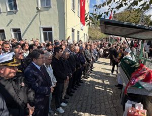 Okul saldırısında hayatını kaybeden Eslem Sare, Bartın’da toprağa verildi