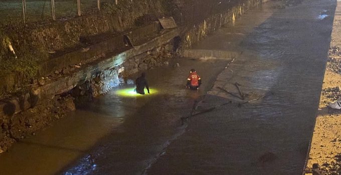 Zonguldak’ta bir eve silahla ateş açılması olayına ilişkin şüpheli tutuklandı
