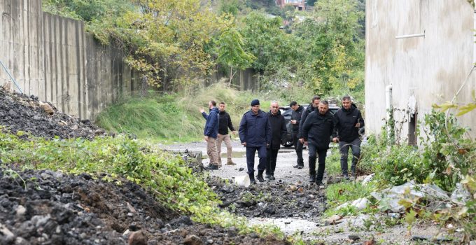Zonguldak’ta istinat duvarı çöktü: Vali bölgede inceleme yaptı