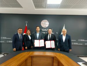 Eren Enerji Spor Lisesi Spor Salonu için güçlendirme protokolü imzalandı