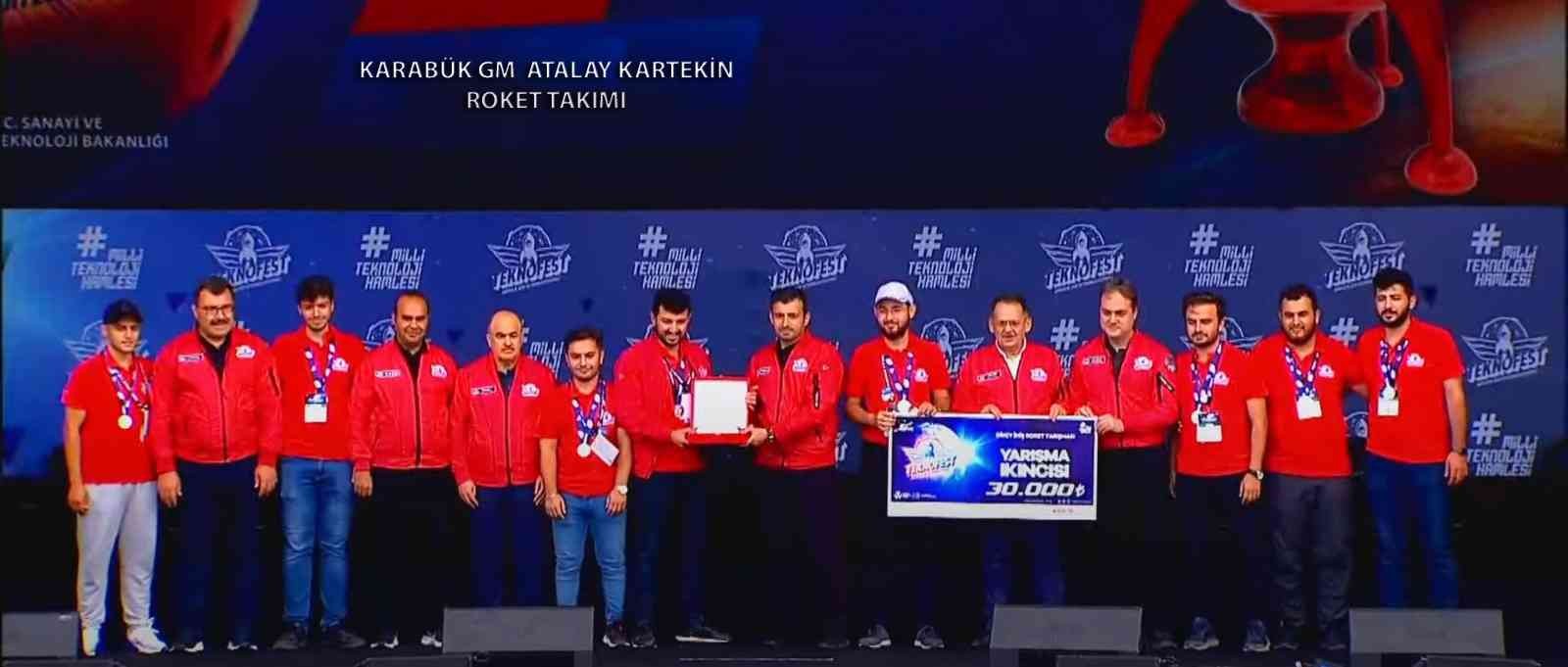 ‘Atalay Kartekin Roket Takımı’ TEKNOFEST’te ikincilik elde etti