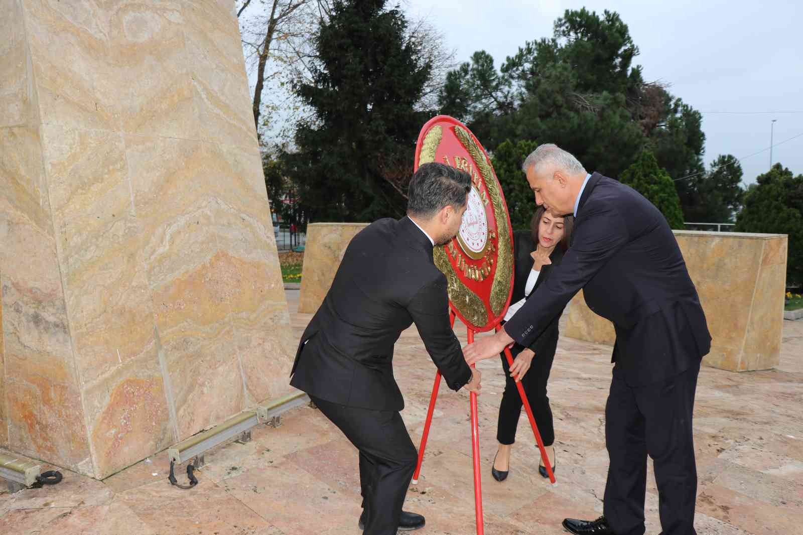 Kdz. Ereğli’de Öğretmenler Günü kutlandı